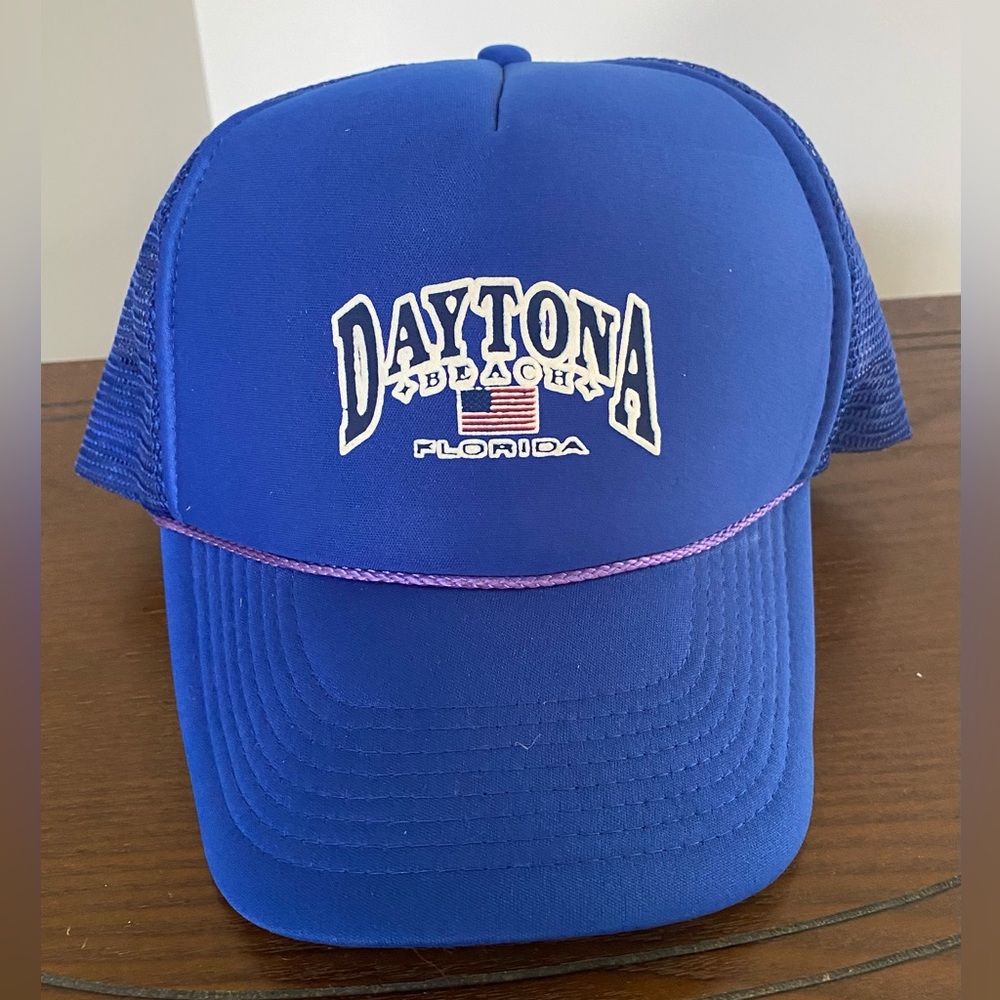 Vintage Daytona Beach, Florida trucker hat - SnapBack - meshback - adjustable